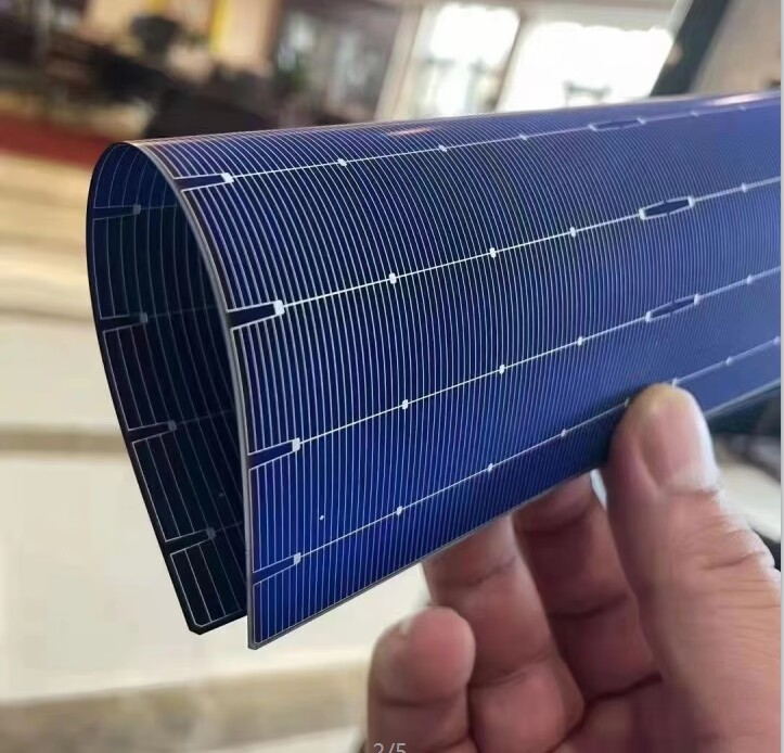 Flexible HJT 158.75 solar cell