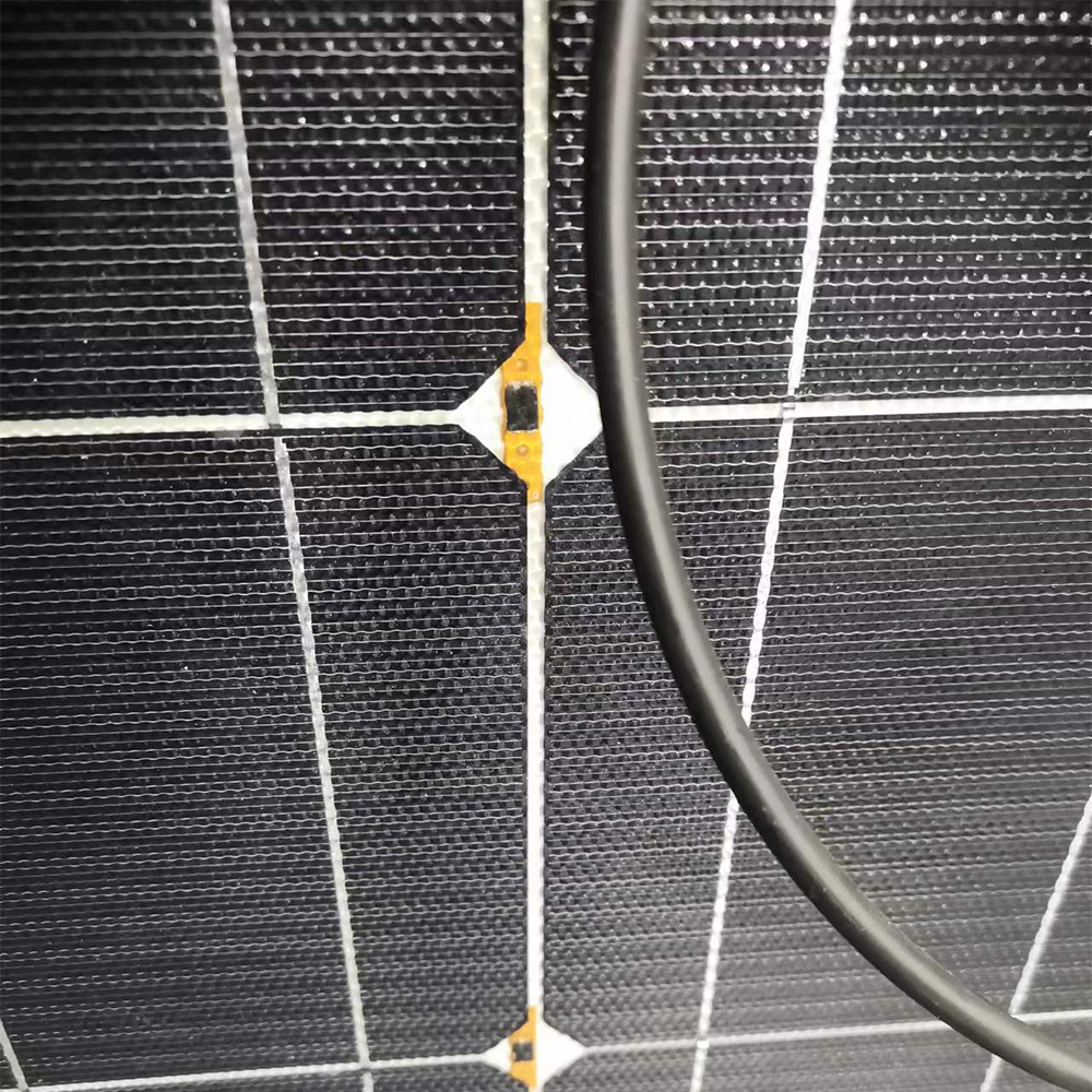 by pass diode built in solar panel pic